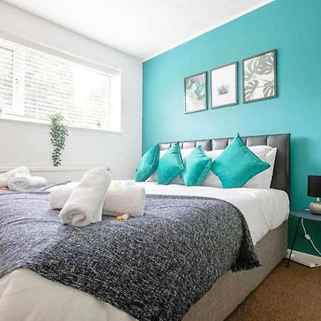 Emerald House Leisure & Contractors Peterborough Esterno foto