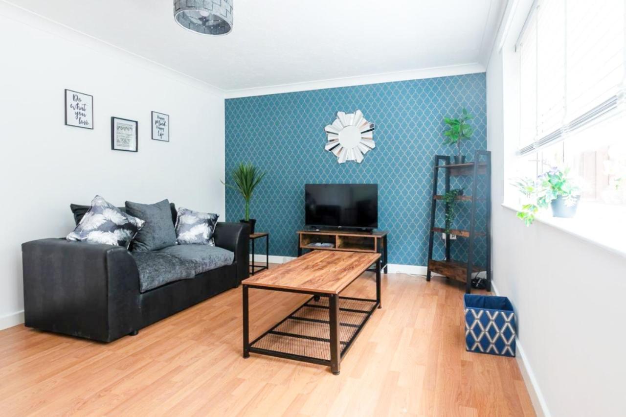Emerald House Leisure & Contractors Peterborough Esterno foto